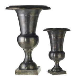 แจกันโลหะสแตนเลสสตีลดีไซน์วินเทจสีดำหรูหราเหมาะสำหรับบ้านและสวนกระถางดอกไม้2ขนาด - Product Image 1