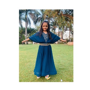 Tela de Georgette pesada con vestido de Crush Work Kids para bodas y ocasiones festivas disponible a precio mayorista - Product Image 1