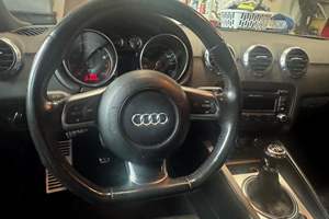 Audi TT 3.2 Quattro Roadster 2008 d'occasion, boîte manuelle 6 vitesses - Product Image 4