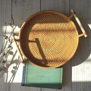 Plateau de service en rotin écologique de haute qualité avec poignée fabriqué au Vietnam - Product Image 2