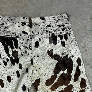 Pantalones cortos de piel con pelo de dos tonos para hombre Diseño único hecho a mano Pantalones cortos de cuero con pelo para hombre - Product Image 4