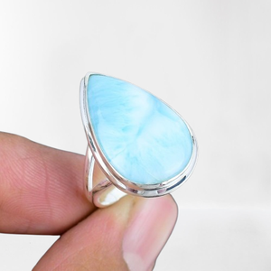 Anillo de promesa de Plata de Ley 925 de estilo bohemio de la mejor calidad hecho a mano con piedras preciosas Larimar y diamantes de corte de pera para fiestas - Product Image 1