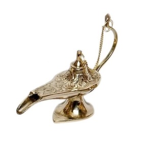 Lampe Aladdin en laiton antique en laiton poli pour accessoires de lampe magique pour la décoration intérieure Vaisselle Article décoratif - Product Image 4