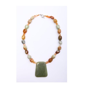 Collier de perles plates en résine de bois antique de grande qualité nouveau modèle 2025 fabriqué à la main de meilleure qualité collier en résine de bois en gros - Product Image 4