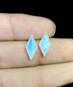 100% cabujón de piedra lunar arcoíris hecho a mano de alta calidad Natural 10 piezas tratamientos de piedras preciosas sueltas pulidas incluidos - Product Image 5