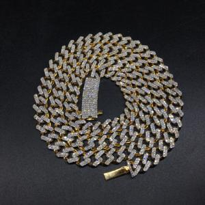 Collier chaîne cubaine en or jaune 10 carats luxueux pour hommes avec diamants ronds taille brillant de 5,95 TCW, style hip-hop - Product Image 2