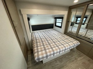 Nueva Caravana Jayco E-a-g-l-e H-t 294CKBS 2026 en Venta para Camping y Viajes - Product Image 3