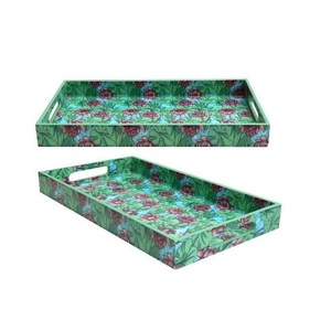 Elegante bandeja metálica para servir comida y desayuno, con acabado dorado, para uso doméstico. - Product Image 3