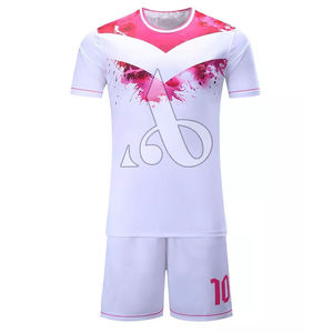 Maillot de football de football à séchage rapide pour hommes populaires uniforme d'été personnalisé avec impression par sublimation en gros - Product Image 1