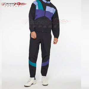 Ensemble coupe-vent élégant à capuche pour homme avec empiècements contrastants, résistant au vent et à l'eau, léger, idéal pour l'hiver - Product Image 3