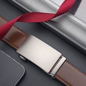 Ceinture en cuir de haute qualité pour hommes avec logo personnalisé, vente en gros |   Ceinture classique durable pour les tenues professionnelles et décontractées - Product Image 3