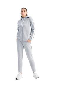 Conjunto deportivo de invierno de algodón 100% personalizable para mujer, conjunto de Jogger con capucha de dos piezas a la moda, chándal de invierno de talla grande privado - Product Image 3