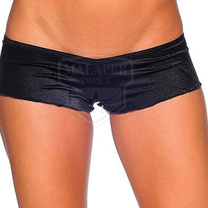 Meilleures ventes Short respirant à séchage rapide pour femmes avec design de logo personnalisé Short à motif chaud - Product Image 1