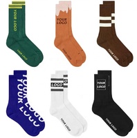 Vente en gros de chaussettes de sport décontractées avec logo propre chaussettes d'athlétisme en coton 100% polyester spandex sublimation 2024