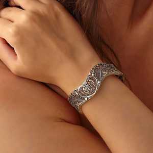 Heart Shaped Tibetan Silver Black Fashionable <b>Bangle</b> <b>Bracelet</b> for Women - Product Image 1