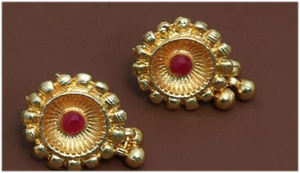 Stylish Black <b>Beads</b> Mangalsutra With Designer Pendant for Bridal and Festive Occasions at Export Prices - Product Image 3