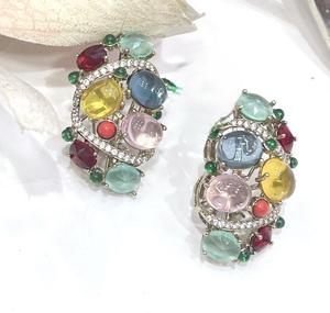 Impresionantes Pendientes de Diseño Moderno Chapados en Oro de la Mejor Calidad, Colección de Joyería para Bodas y Fiestas para Mujeres y Niñas - Product Image 1