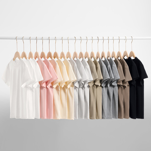 Camiseta corta personalizada, Tops cortos de manga corta para mujer, Top corto liso con logotipo personalizado, Camisetas básicas ajustadas, Top corto - Product Image 5