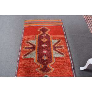 Alfombra Turca Vintage de 2.9x9.7 pies, Alfombra con Estampado Animal en Rojo y Azul - Product Image 4