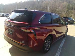 Usado cuidadosamente 2022 Toyota S-ienna LE 8-Passenger 4dr Minivan - Product Image 6