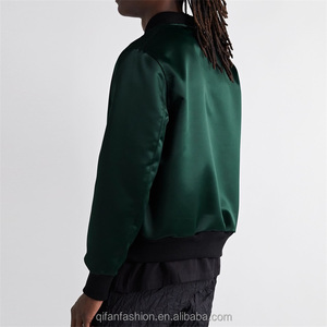 Chaqueta Bomber de Satén Personalizada para Hombre, con Logotipo Frontal, Transpirable, de Secado Rápido, Chaqueta de Invierno al por Mayor 2025 - Product Image 3