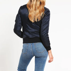 Chaqueta de satén personalizada de alta calidad hecha en fábrica, producto más vendido, chaqueta de satén de manga larga informal Styel para mujer - Product Image 2