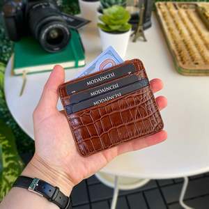 Ariza-ผู้ถือบัตรหนังจระเข้รุ่นพรีเมี่ยม - Product Image 6