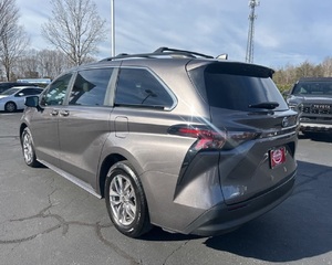 Toyota Sienna LE VAN 2024 Usada, 8 Pasajeros, Tracción en las Cuatro Ruedas, con Bajo Kilometraje - Product Image 6