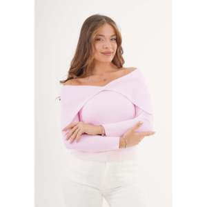 Pull en tricot rose à col en V pour femmes en vente en gros - Product Image 5