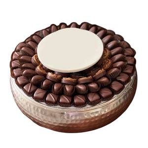 Chocolats modernes au lait et noirs dans un élégant bol en argent martelé Bol à chocolat en métal de qualité supérieure pour les événements et les occasions festives - Product Image 2