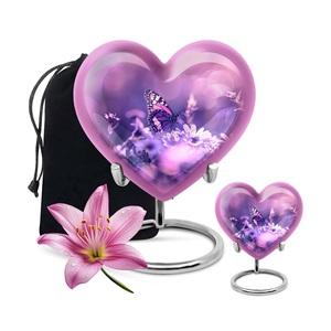 Combo de estilo americano de 2 urnas funerarias y urna de recuerdo Urna en forma de corazón de 10 pulgadas con diseño de mariposa en flor - Product Image 1