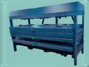 Máquina de Prensa de Láminas de Plástico Reciclado Automática Industrial DIVINE MACHINERY SOLUTION, Bomba de Motor, Combinación Caliente/Frío, Alto Ahorro de Energía - Product Image 2