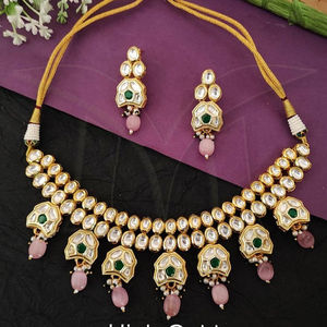 Kundan jewelry ensemble de colliers fantaisie en or - Product Image 1