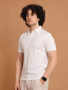 Camiseta de media manga con cuello de polo estirable duradera Mezcla definitiva de comodidad Flexibilidad y estilo atemporal para ropa informal - Product Image 4