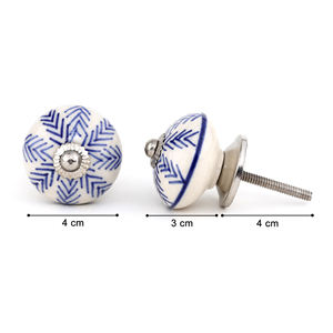 Perilla de cerámica blanca con tirador de cajón decorativo de diseño geométrico azul - Product Image 1