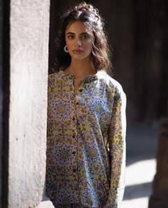 ชุดเซ็ตเสื้อผ้าสไตล์ชาติพันธุ์สุดอินเทรนด์ เสื้อและกางเกงเข้าชุดพิมพ์ลายดอกไม้ปักลายผ้าฝ้าย ชุดสามชิ้นสำหรับผู้หญิง ของขวัญสำหรับเธอ - Product Image 4