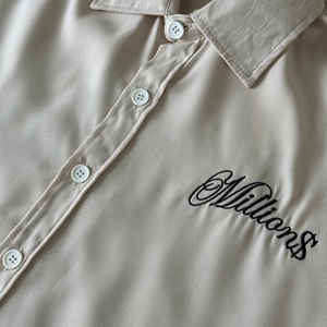 Chemise surdimensionnée unisexe en coton Impression personnalisée Service de fabrication en gros pour hommes et femmes Traitement de vêtements au Vietnam - Product Image 3