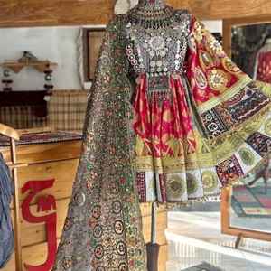 Robe de fête de mariage afghane pour femmes, tenue de barat walima, robe de mariée pour filles afghanes, vêtements islamiques pour femmes par Am IMPEX - Product Image 2