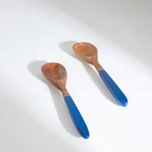 Cuchara para servir de madera y resina Atractiva ensalada para servir Cucharas de madera y resina Diseño moderno - Product Image 4