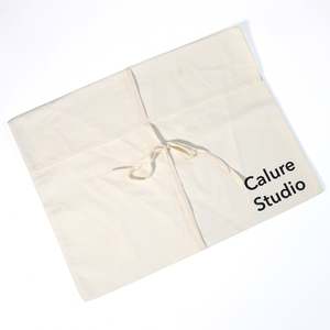Sac de rangement en mousseline de coton naturel grand format avec rabat, personnalisable avec logo, écologique, durable, pour vêtements, couettes, cadeaux, anti-poussière - Product Image 5