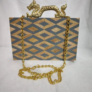 Bolso de Mano Elegante de Resina Eventide para Bodas y Fiestas - Bolso de Mujer Moderno con Asa Glamorosa para la Noche en Oferta - Product Image 1