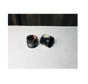 Servilletero de cuerno de búfalo Anillos de servilleta de cuerno de alta calidad únicos 100% Anillos de servilleta de cuerno de buey de búfalo real Precio barato - Product Image 1