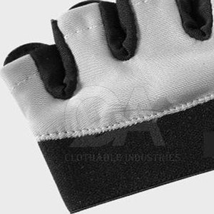 Guantes de Neopreno sin Dedos Antideslizantes para Fitness y Levantamiento de Pesas, Guantes Ligeros de Neopreno de Medio Dedo con Agarre en la Palma - Product Image 4