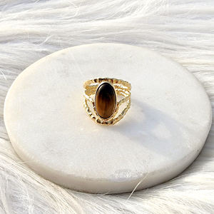 Anillo de piedra preciosa pulida de ojo de tigre natural, diseño circular de latón chapado en oro de 18 quilates, joyería hecha a mano para uso diario, estilo regalo para mujer - Product Image 4