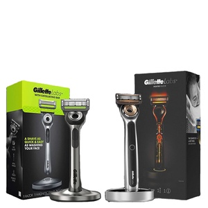Repuestos de Cuchillas para Afeitar Gillette Labs para Hombre con Barra Exfoliante, Compatibles con las Afeitadoras Gillette Labs, 10 Cartuchos - Product Image 1