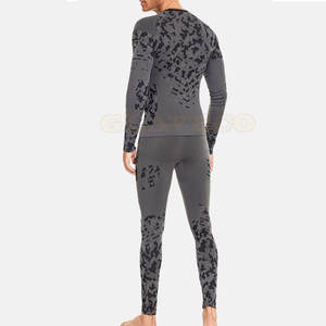 Ensembles durables de costume d'entraînement d'impression de camouflage des hommes respirants confortables pour la saison de printemps - Product Image 3