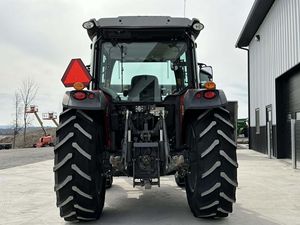 Tractor Agrícola Massey Ferguson 4710 2021, 20 HP, 4WD, Transmisión por Engranajes para el Motor - Product Image 5