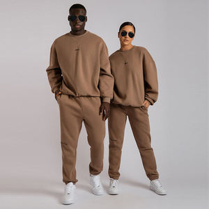 Ensemble de survêtement streetwear pour femmes et hommes, sweat-shirt à col rond lourd, pantalon de survêtement, ensemble personnalisé en molleton français 100% coton unisexe - Product Image 1