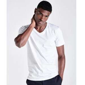 T-shirts à col en V standard pour hommes, vierges et bon marché, T-shirt à séchage rapide, T-shirts à col en V avec impression de sublimation personnalisée et logo - Product Image 2