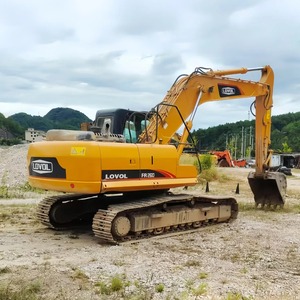 Excavadora Hidráulica de Orugas LOVOL FR260 de 26 Toneladas con Motor Weichai, Bomba de Alta Potencia de Excavación y Componentes de Engranajes - Product Image 4